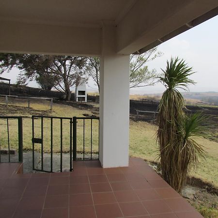 Pumula Guest Farm Villa Fouriesburg Bagian luar foto