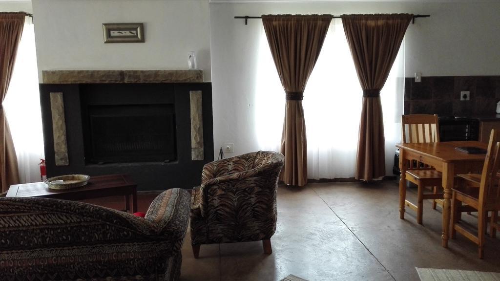Pumula Guest Farm Villa Fouriesburg Bagian luar foto