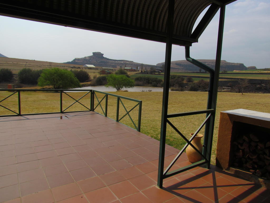 Pumula Guest Farm Villa Fouriesburg Bagian luar foto