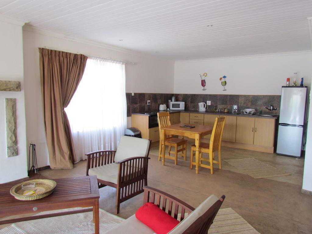 Pumula Guest Farm Villa Fouriesburg Ruang foto