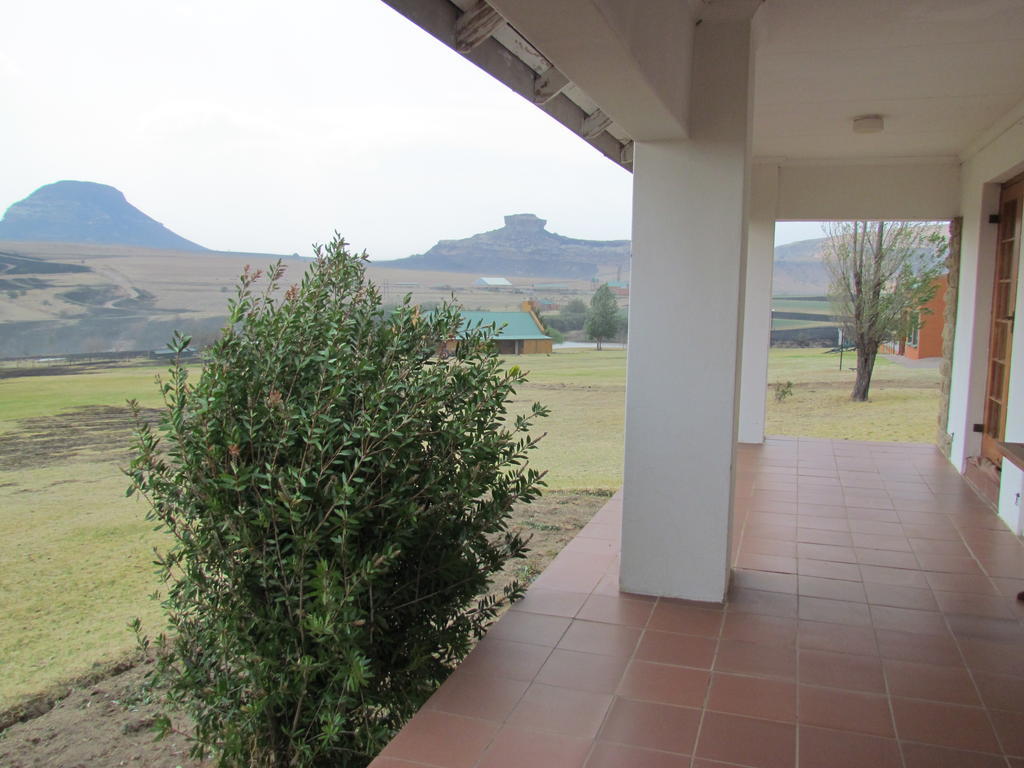 Pumula Guest Farm Villa Fouriesburg Bagian luar foto