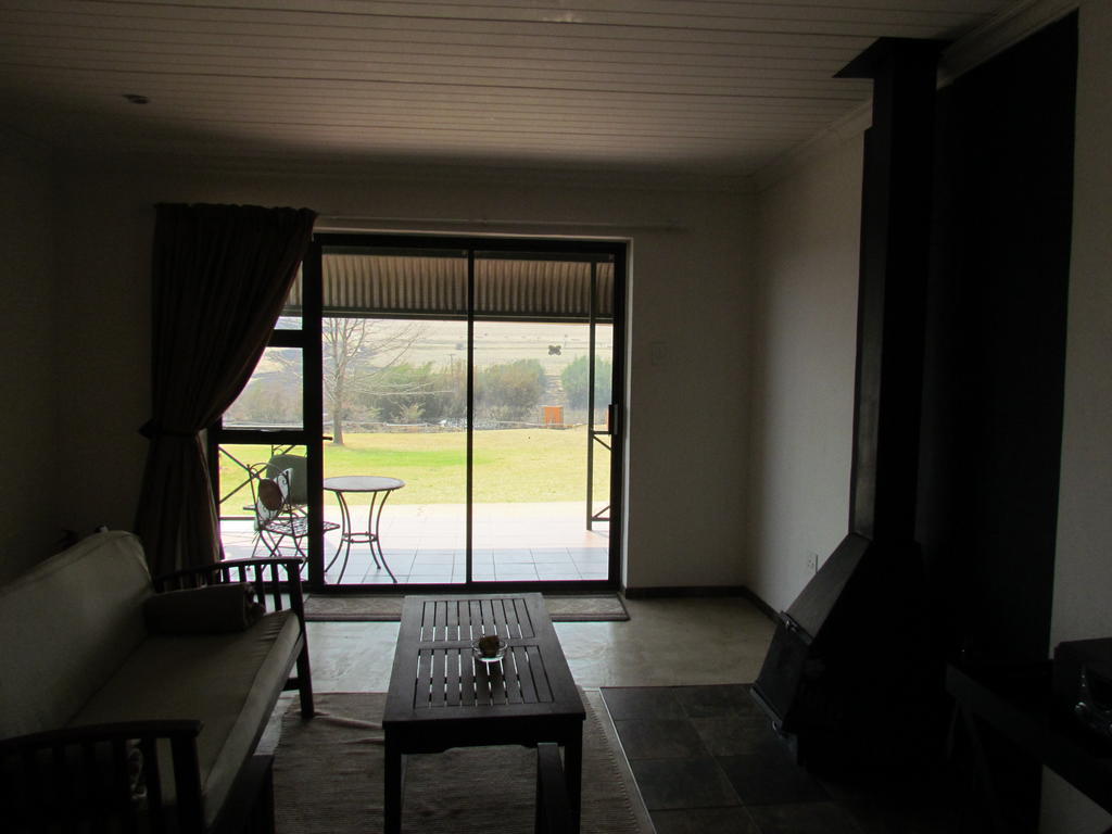 Pumula Guest Farm Villa Fouriesburg Bagian luar foto