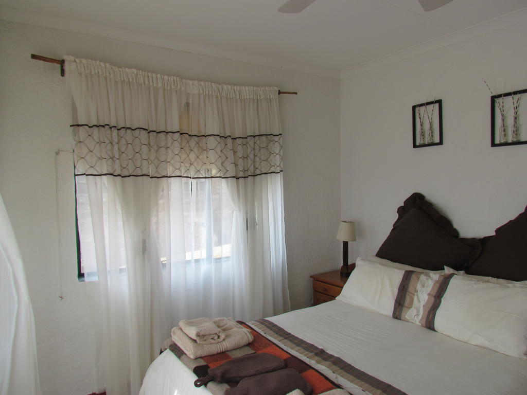 Pumula Guest Farm Villa Fouriesburg Bagian luar foto