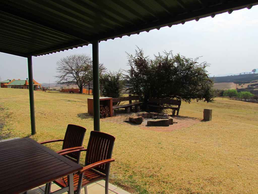Pumula Guest Farm Villa Fouriesburg Bagian luar foto